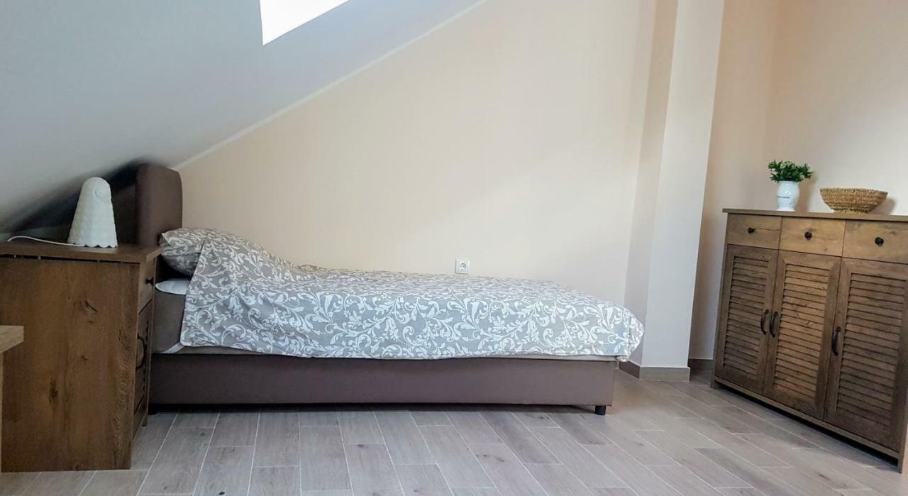 Monika Apartment Tivat Kültér fotó